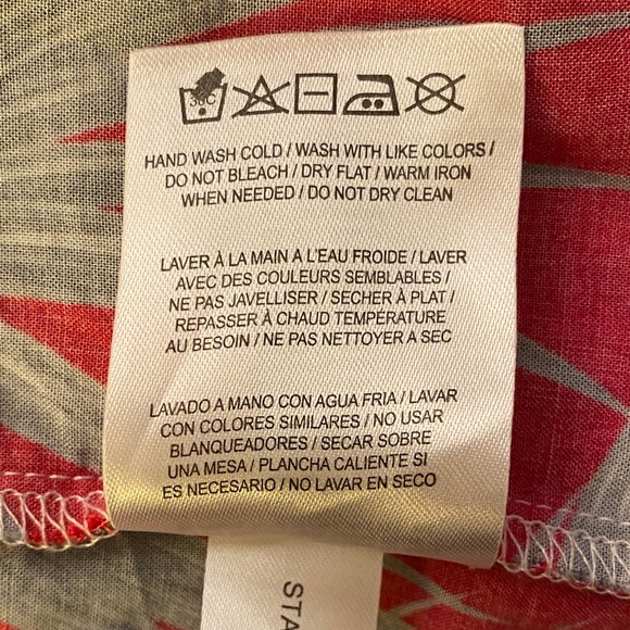 Ohio State Buckeyes Red & Grey Men’s Button-Up Hawaiian Shirt! Aloha!🌺🏈 - Picture 3 of 7